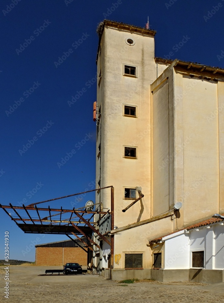 Fototapeta premium Typical granary in Extremadura - Spain