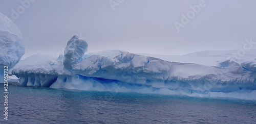 Fototapeta Naklejka Na Ścianę i Meble -  iceberg in polar regions - Antarctica 