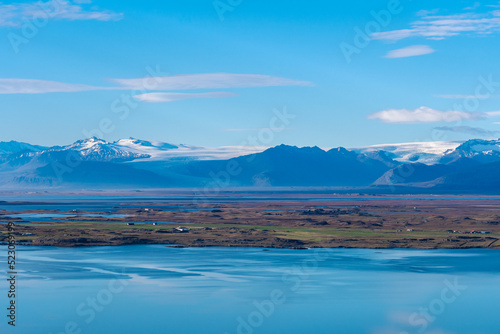 wunderschöner Blick auf Höfn und die Gletscher auf Island