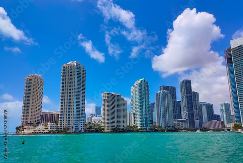 Bayside Marina in Miami, Florida USA © Solarisys