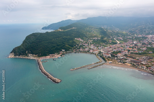 Fototapeta Naklejka Na Ścianę i Meble -  Kastamonu Province, Cide District offers a unique view with its large beach and greenery