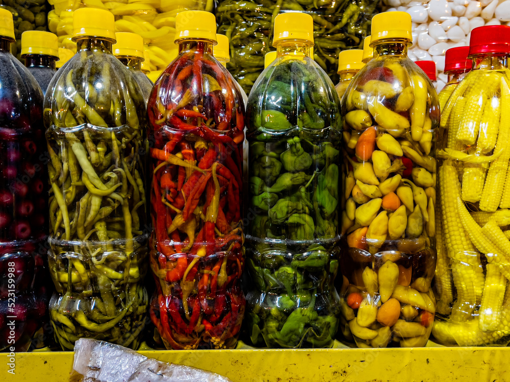 Iranian local pickle variety, sales and presentation in the market