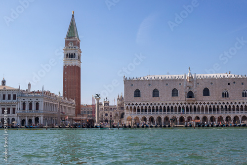 Venezia. Piazza San Marco co Palazzo Ducale e Campanile