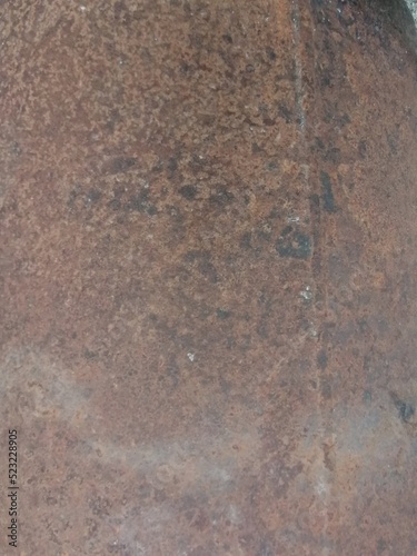 rusty metal background © Yasemin