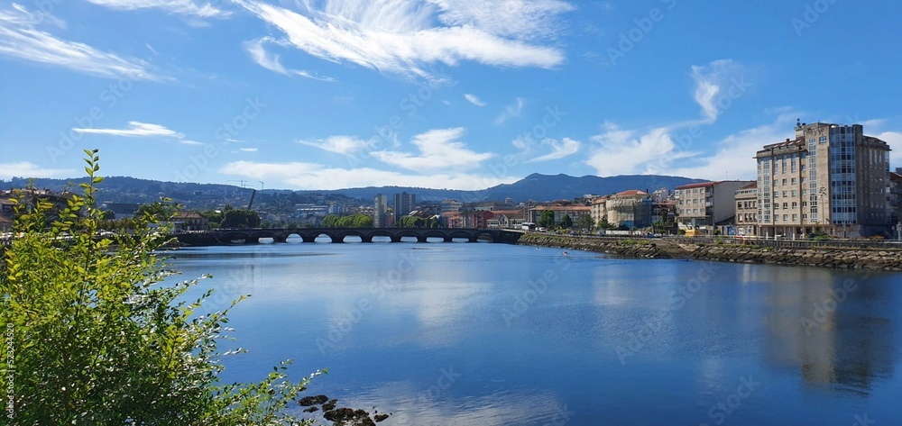 Panorámica de la ría del Lérez en Pontevedra, Galicia