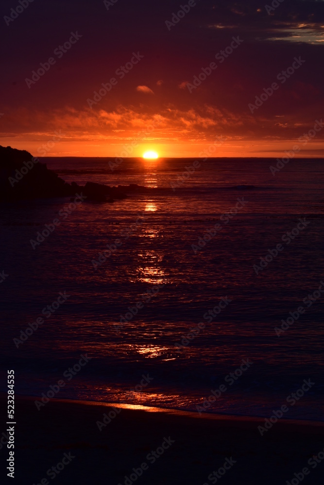 Fototapeta premium sunset over the sea