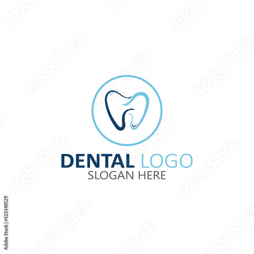 Dental logo Template vector illustration © Nur