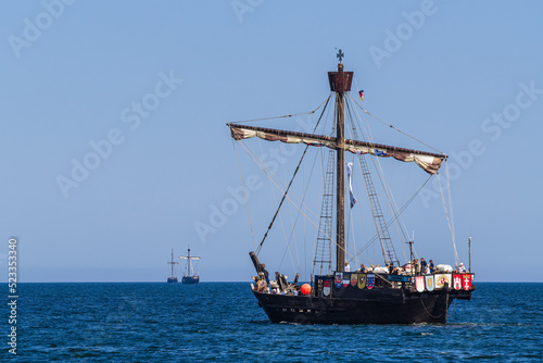 Kogge auf der Ostsee während der Hanse Sail in Rostock