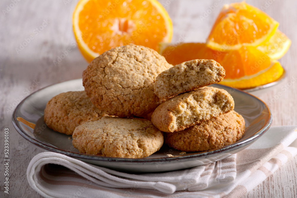 Orange and ginger oatmeal cookies