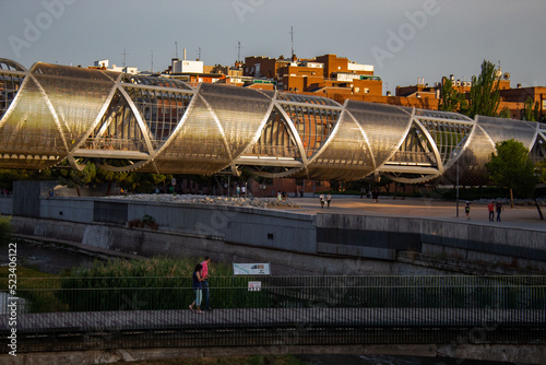 фотографія Puente Monumental de Arganzuela