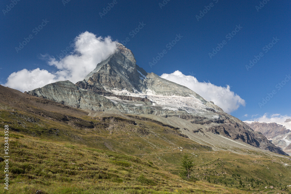 Fototapeta premium Passage sous le cervin