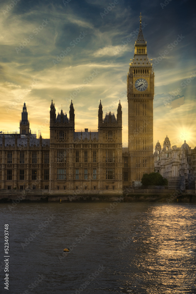 panoramic view of london with big ben.sunset in big ben.
