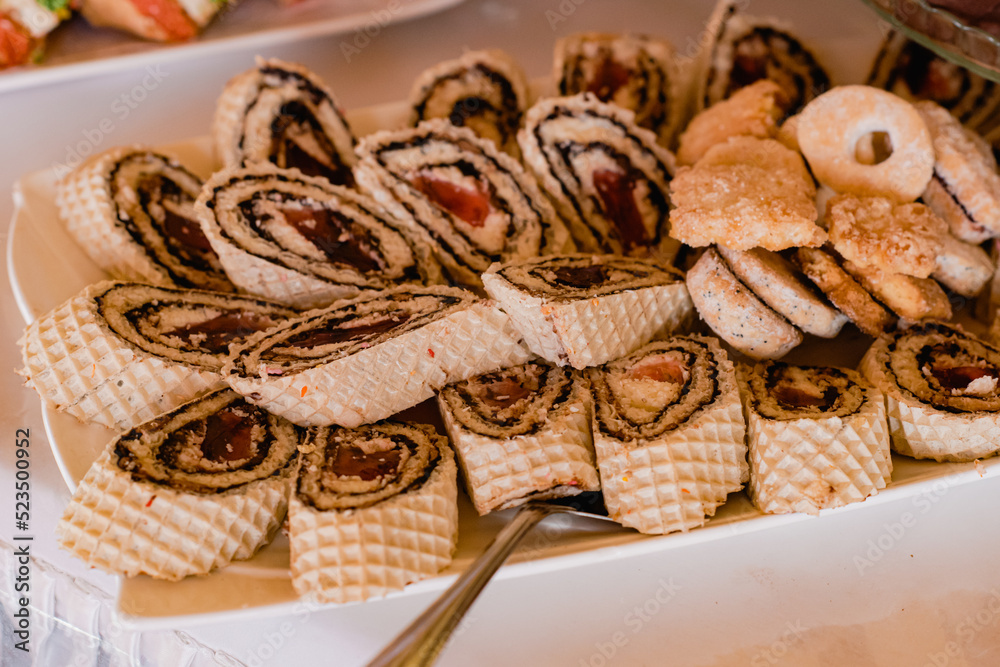 christmas cookies with cinnamon