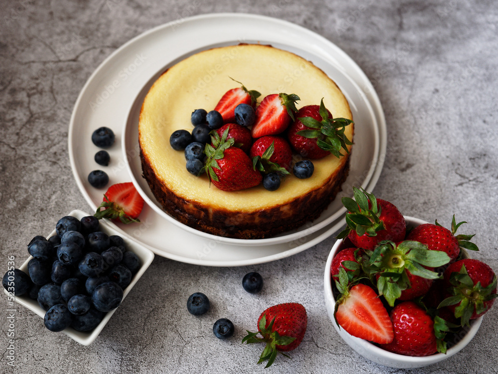 cheesecake with berries cheesecake with berries