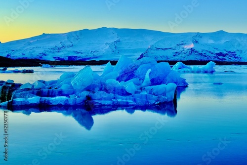 Jökulsárlón die unglaubliche Gletscherlagune Islands 