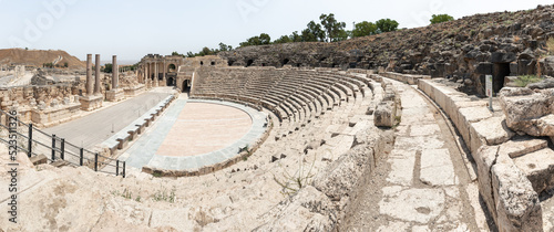 Canvas Print The amphitheater on the partially restored ruins of one of the cities of the Dec