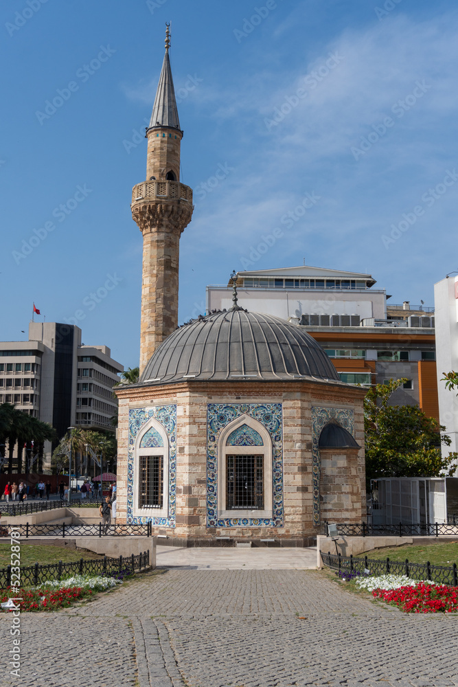 Konak Square Mosque in Izmir on a sunny day