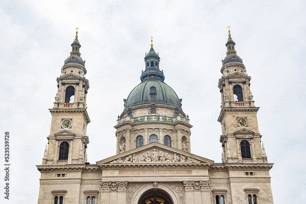 Stephen's Basilica in Budapest, Hungary. St. Stephen's Basilica located on the Pest side of Budapest, Hungary.