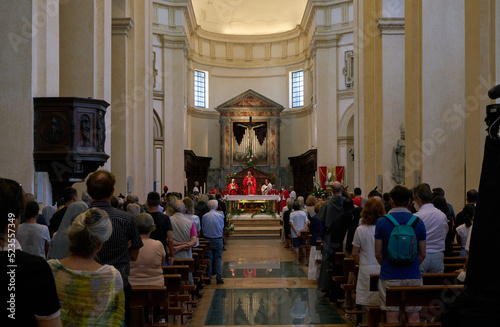Mass at the cathedral of Assisi, church of San Rufino, Italy