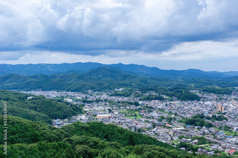 仙元山見晴らしの丘公園の展望台から望む小川町の景色
