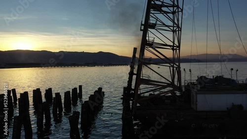 pile driving of jetty construction 