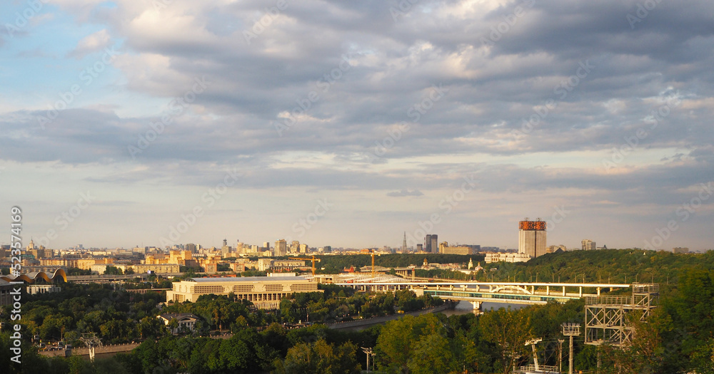 Obraz premium The view on Moscow from Sparrow hills (Vorobyovy Gory). Luzhniki Metro Bridge, Building of Russian Academy of Sciences, sports hall