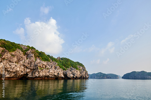 halong bay in vietnam, beautiful stone islands in the sea. beautiful sea background