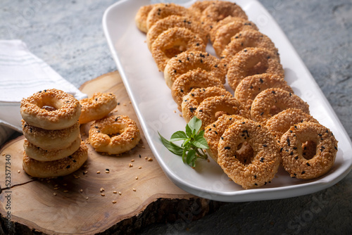 Turkish Bagel with sesame s...