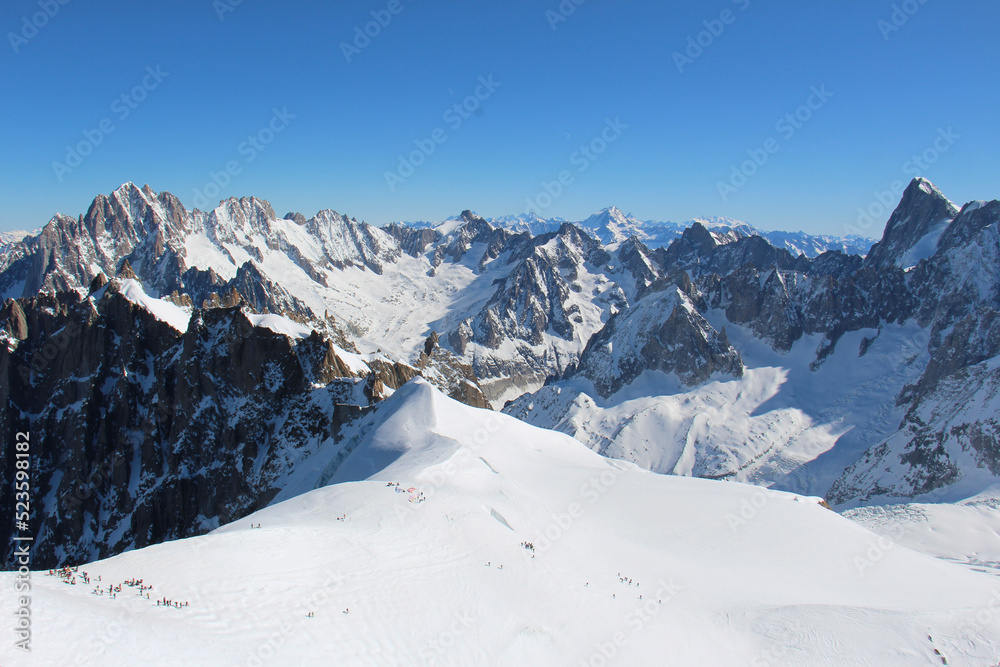 Naklejka premium snow covered mountains