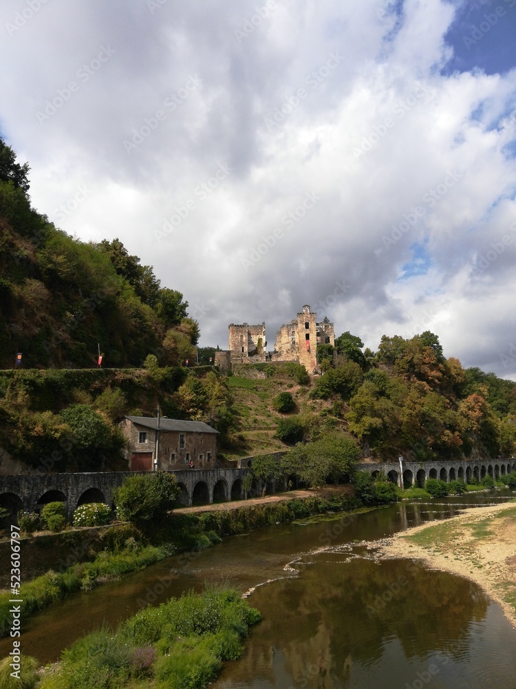 Fototapeta premium Château de Saint-Martin-Laguépie
