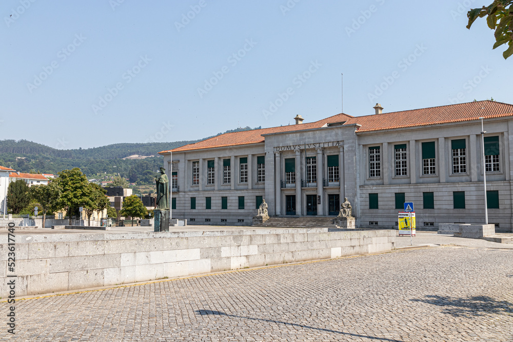 Guimaraes, Portugal. Statue of Mumadona Dias, Countess of Portugal, in front of the Palacio de Justica (Palace of Justice)
