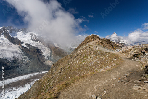 Serntier panoramique au sommet du Gornergrat