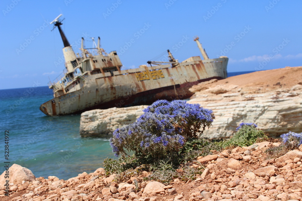 Bateau échoué à Chypre Bateau échoué à Chypre
