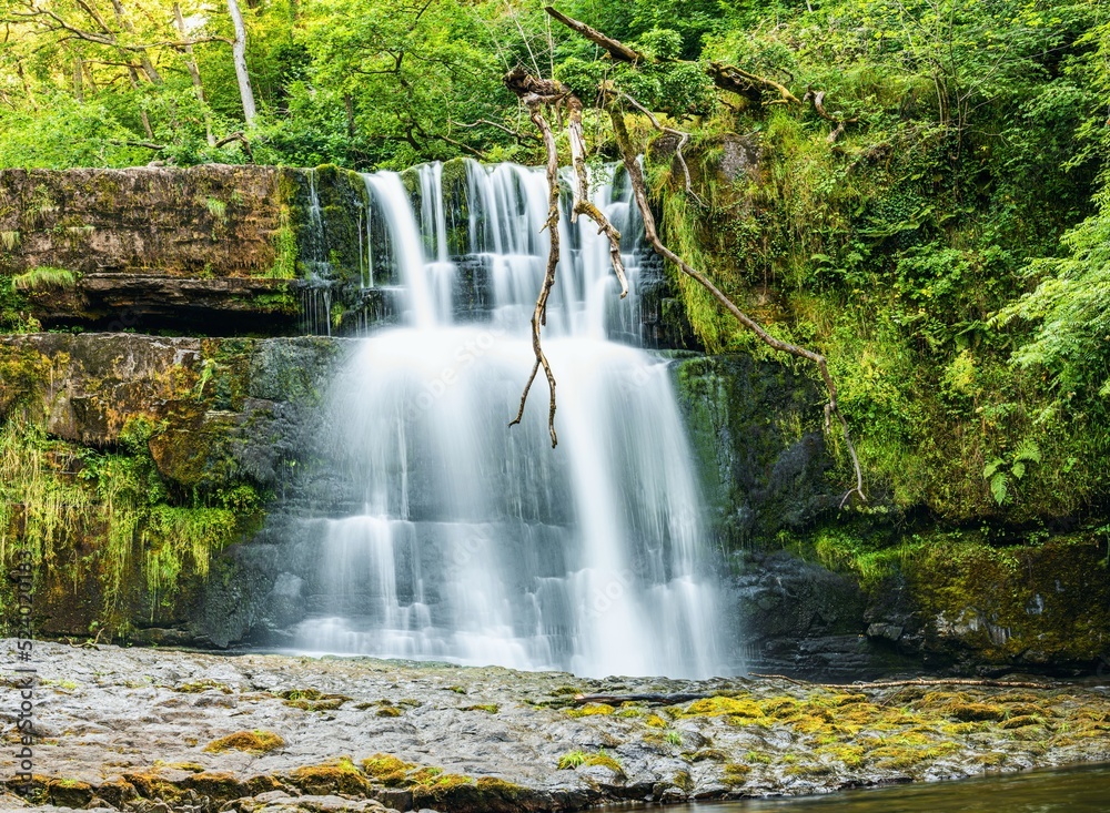Sgwd Clun-Gwyn Waterfall, Four Waterfalls Walk, Brecon Beacons, Wales, England Sgwd Clun-Gwyn Waterfall, Four Waterfalls Walk, Brecon Beacons, Wales, England