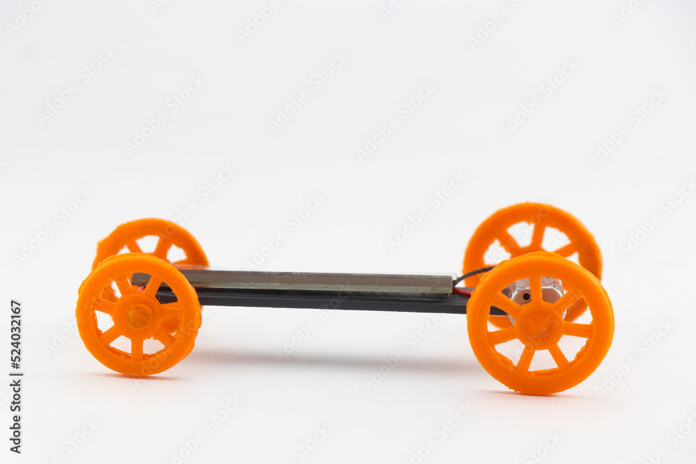 side-view-of-a-small-solar-car-with-wheels-made-using-3d-printing