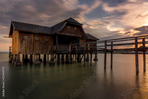 Bootshaus am Ammersee im Abendlicht © Michael