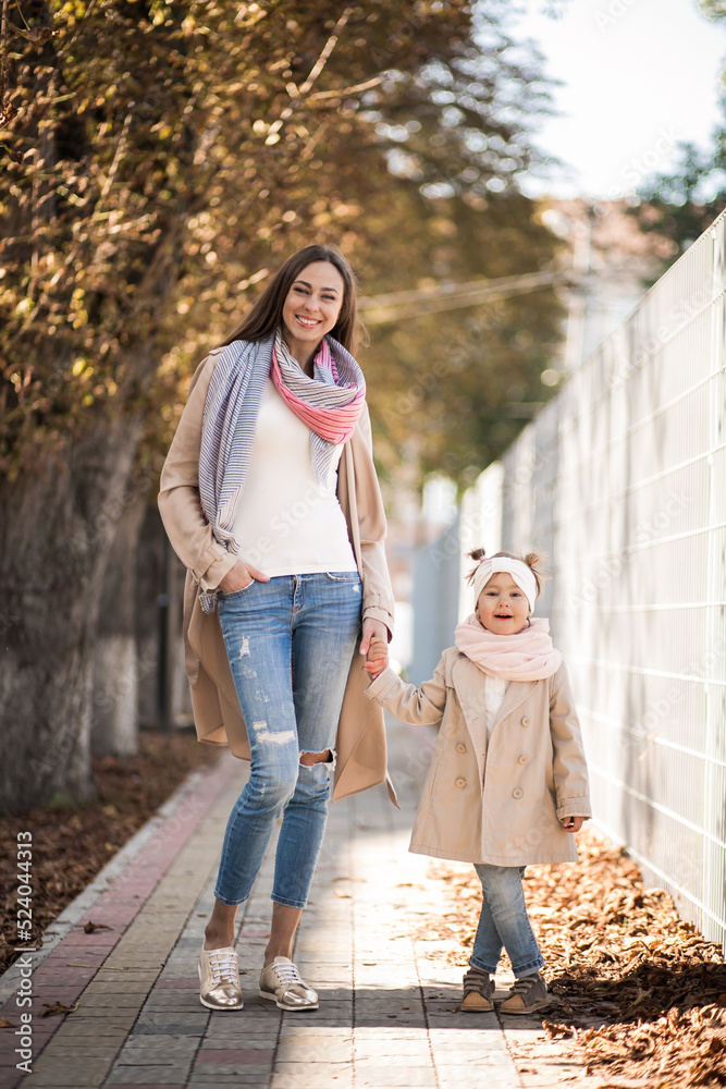 Fototapeta premium Mother with little daughter having fun together 