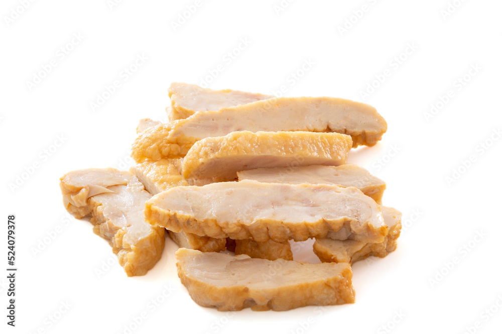 morceaux de filet de poulet rôti isolé sur un fond blanc morceaux de filet de poulet rôti isolé sur un fond blanc