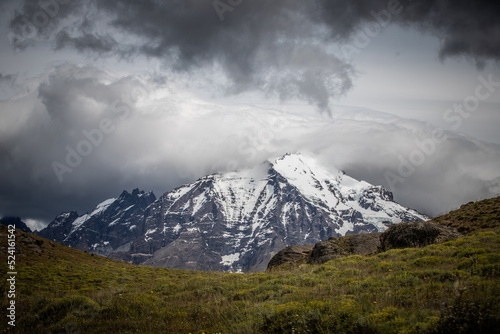 Montaña en el parque nacional torres del paine