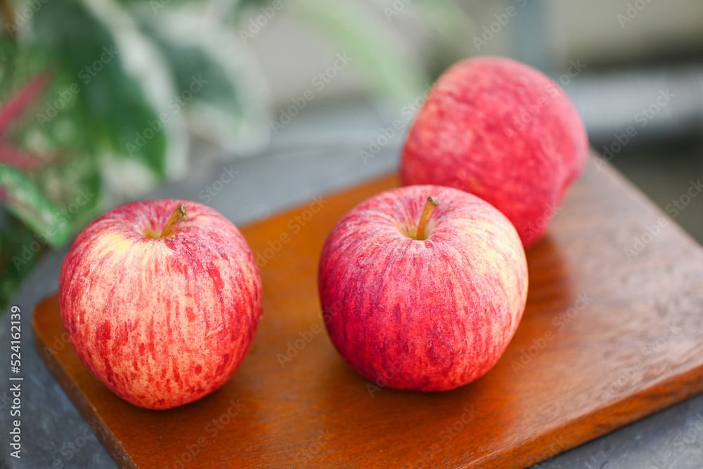 apple fruit on the wooden table, ripe red apples apple fruit on the wooden table, ripe red apples