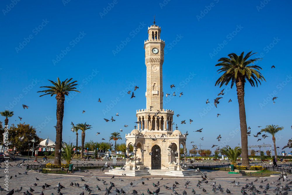 Fototapeta premium Izmir historical old clock tower