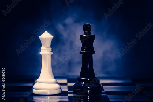 Schach / Dame und König