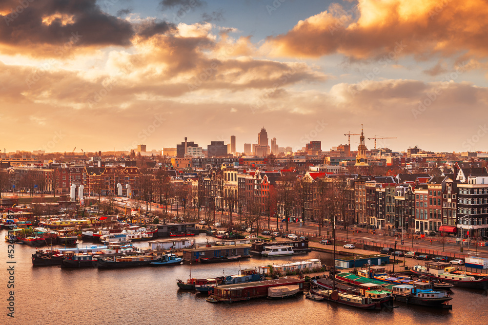 Fototapeta premium Amsterdam, Netherlands Cityscape and Canals