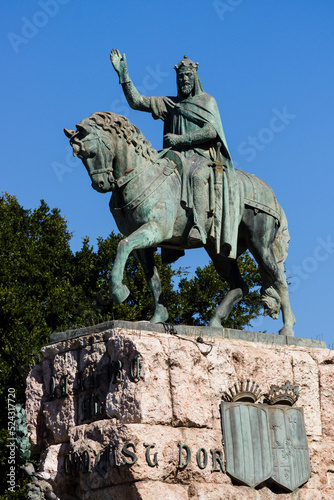 Estatua ecuestre de Jaime I ,Enric Clarasó, 1927, Bronce, Plaza de España. Palma, Mallorca, balearic islands, spain, europe photo