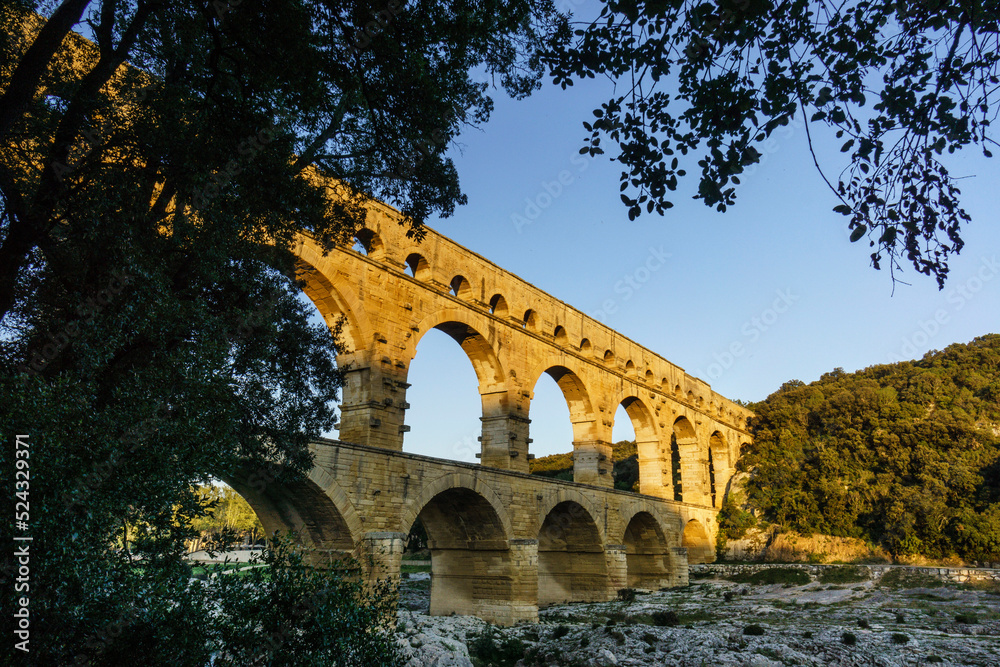 Foto de Puente de Gard ,acueducto patrimonio de la humanidad
