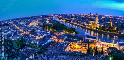 ciudad de Verona desde el Castillo San Pietro, Verona, patrimonio de la humanidad, Veneto, Italia, Europa