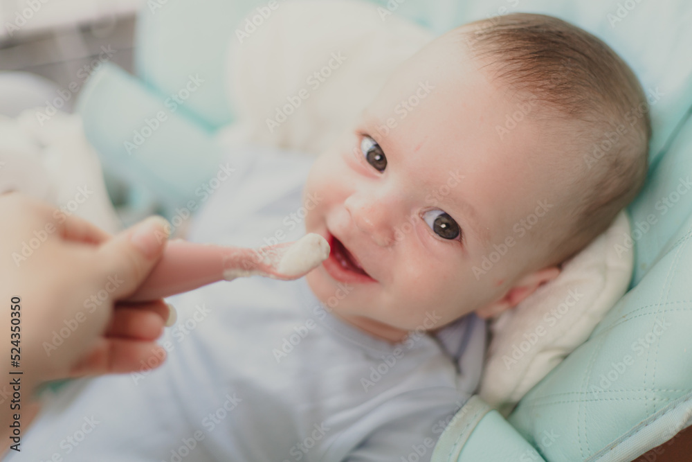 The first lure of the baby. Baby food. An article about the nutrition of children. The first lure of the baby. Baby food. An article about the nutrition of children.