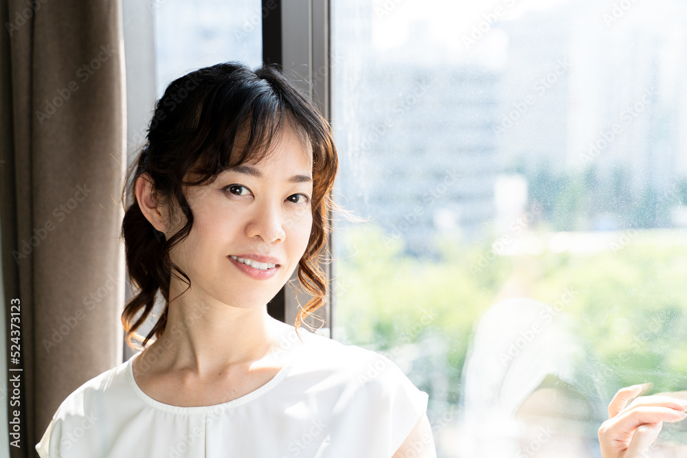 若い女性 若い女性