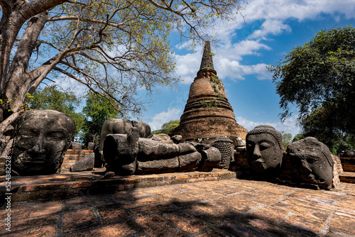 Phra Nakhon Si Ayutthaya Historical Park is an important world heritage site of Thailand as a historical cultural heritage and a tourist destiantion around the world and this place is Wat Rat Burrana
