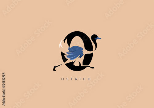 OSTRICH O MONOGRAM